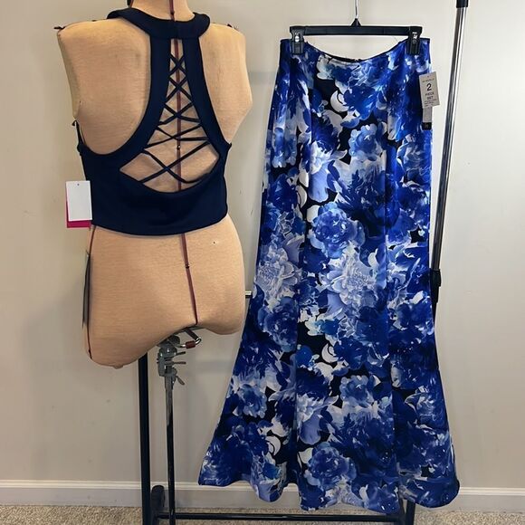 NWT My Michelle 2-Piece Halter Mermaid Blue Floral Formal Prom Dress - Size 11 - Picture 5 of 16